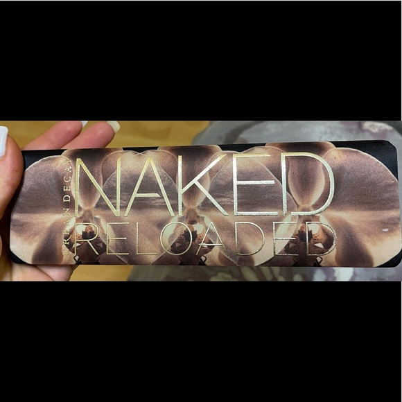 Urban Decay Naked Reloaded palette - Picture 3 of 3